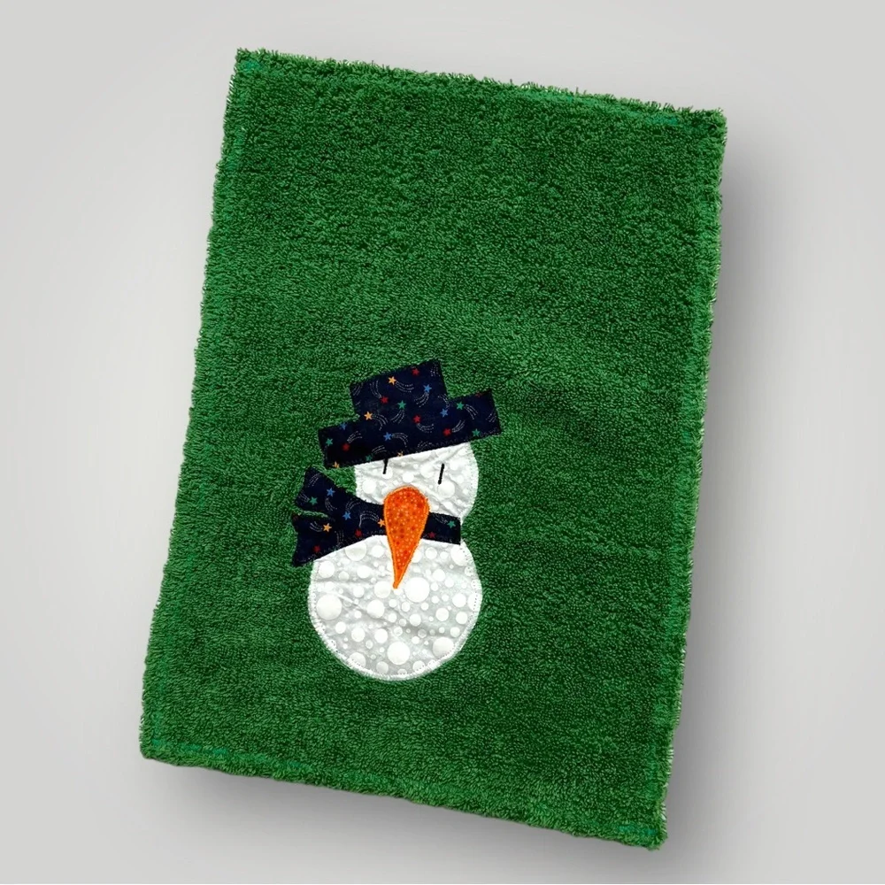 Lot/2 𝑯𝒂𝒏𝒅𝒎𝒂𝒅𝒆 Holiday Christmas Hand Towels 🎁